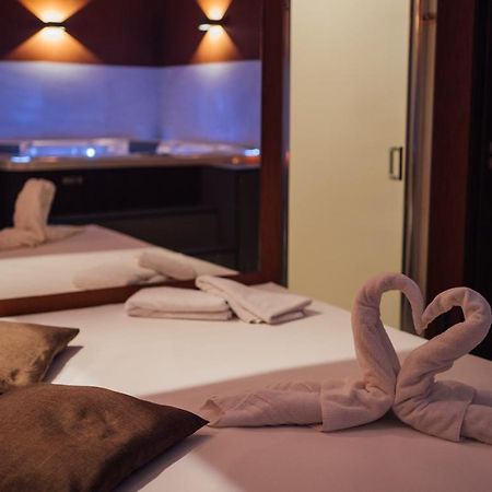Wellness Relax - Luxusni Hotel Prague Exterior photo