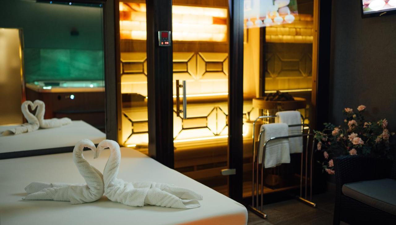 Wellness Relax - Luxusni Hotel Prague Exterior photo